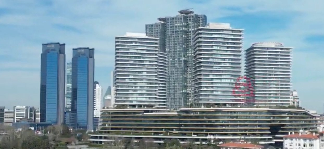 Plaza & Rezidans-Levazım Zorlu Center