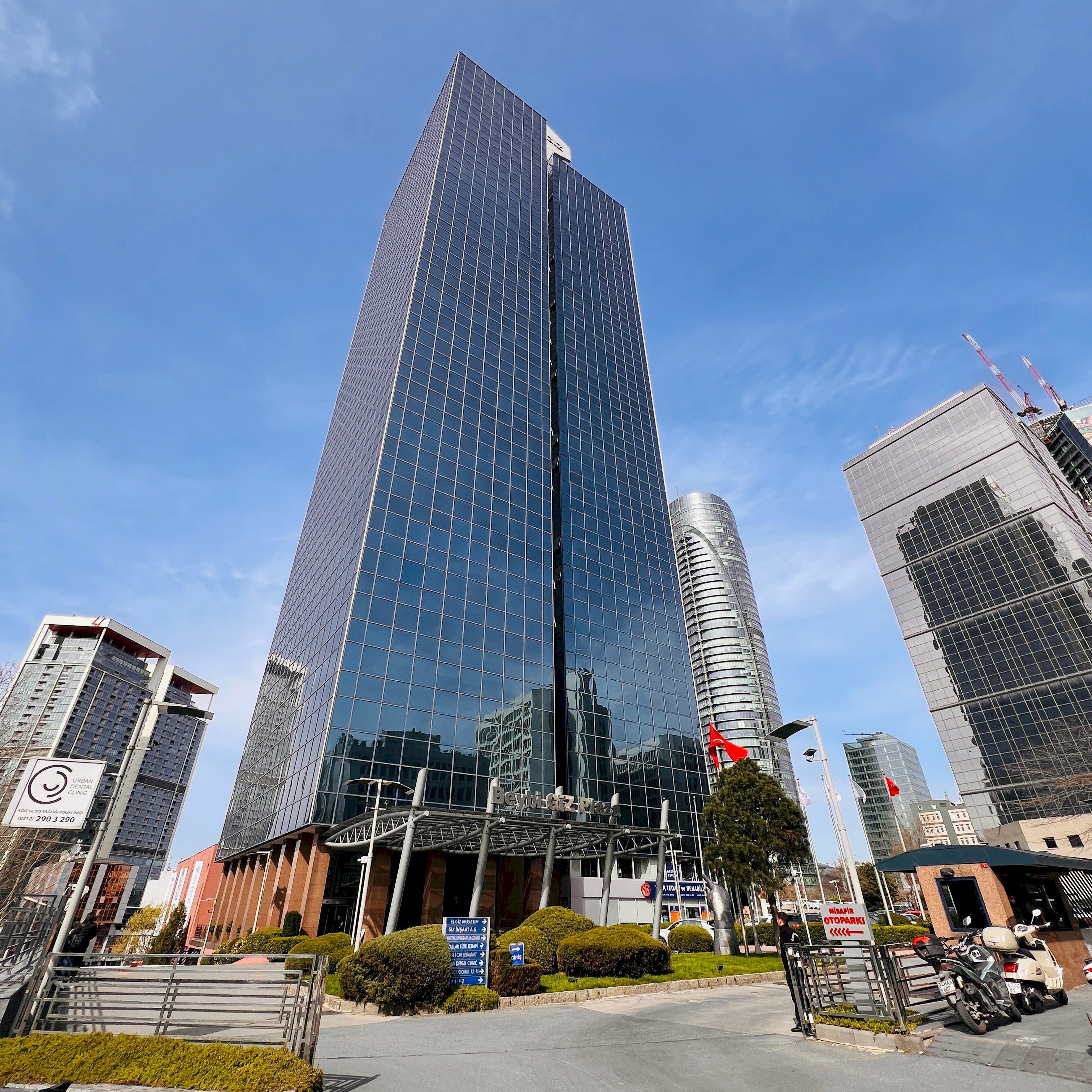 Plaza-Maslak-Beybi Giz Plaza