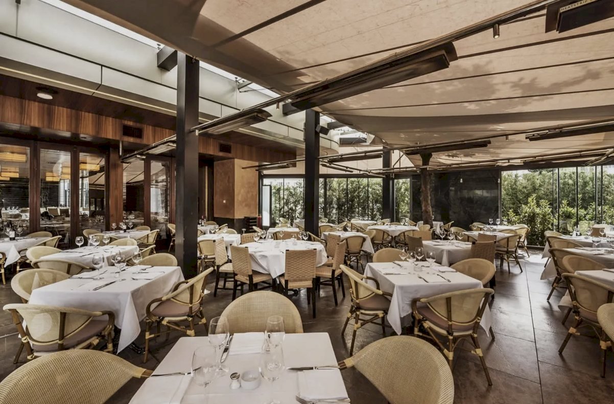 Paper Moon İstanbul – Etiler’de Prestijli İtalyan Mutfağı ve Premium Yaşam