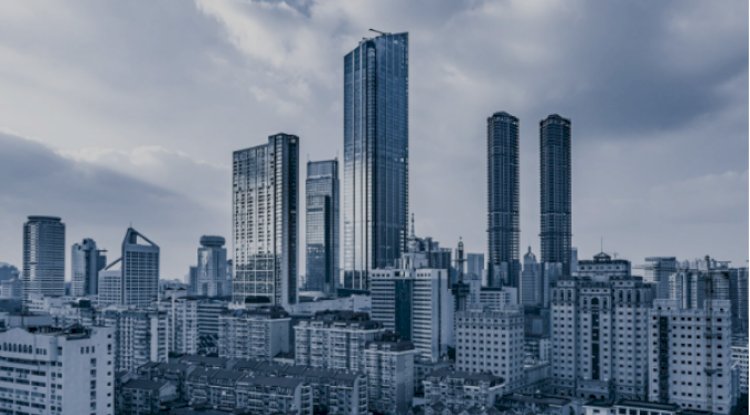 Beşiktaş’ta Üst Segment Rezidans Seçimi: Lokasyon, Mimari ve Aidat Analizi