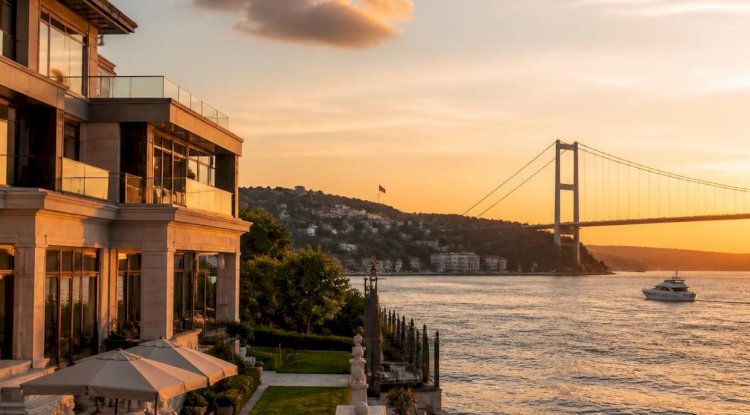 Boğaz Hattında Premium Gayrimenkulde Likidite: Aile Ofisleri İçin En Kritik Yatırım Kriteri.