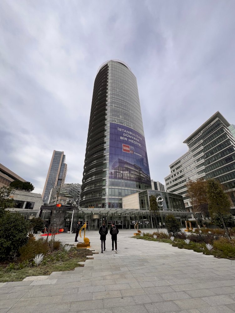 Plaza-Büyükdere Cd-Kanyon İş Merkezi