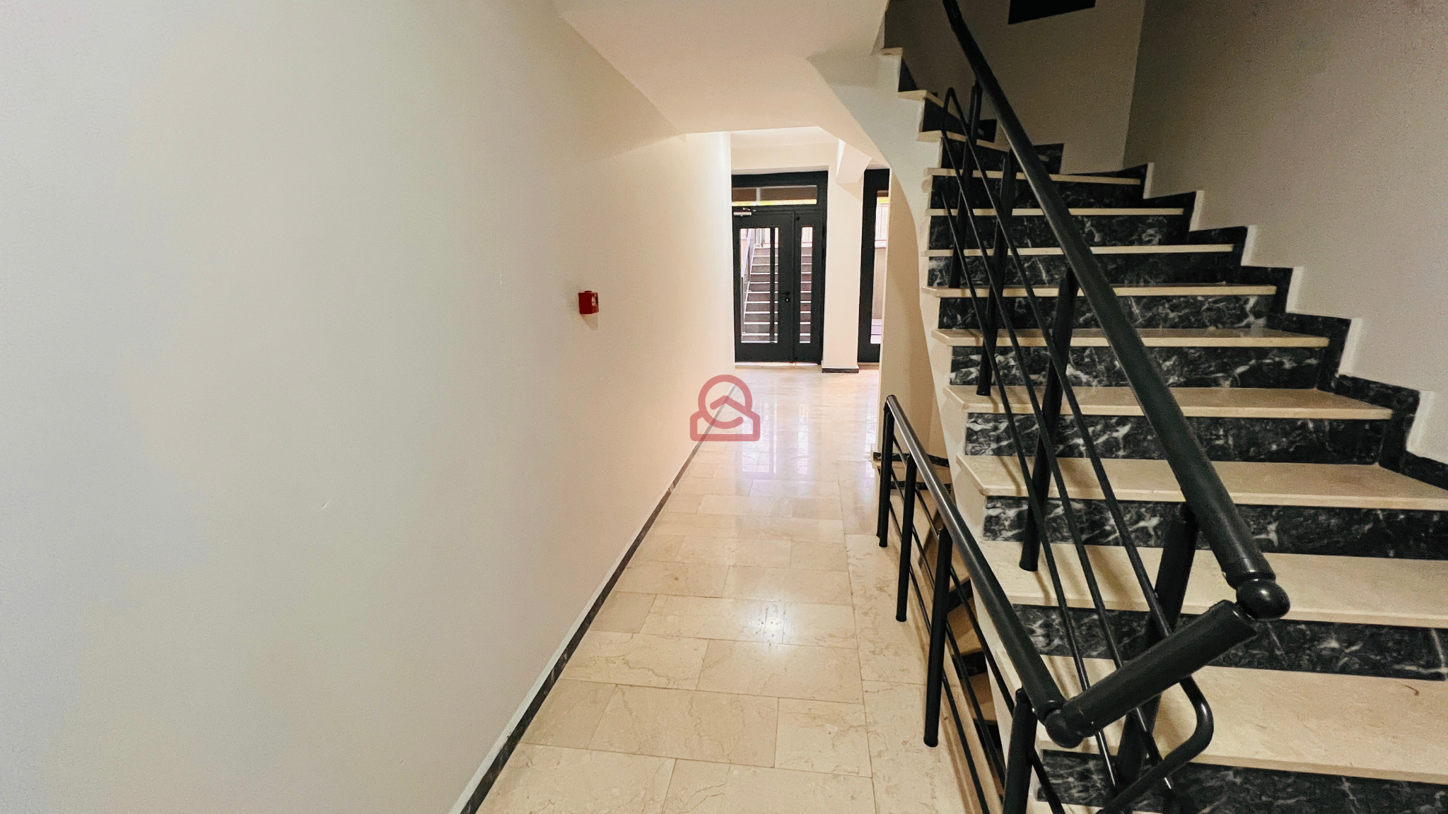 Tam eşyalı sıfır bina bahçe katı daire 27