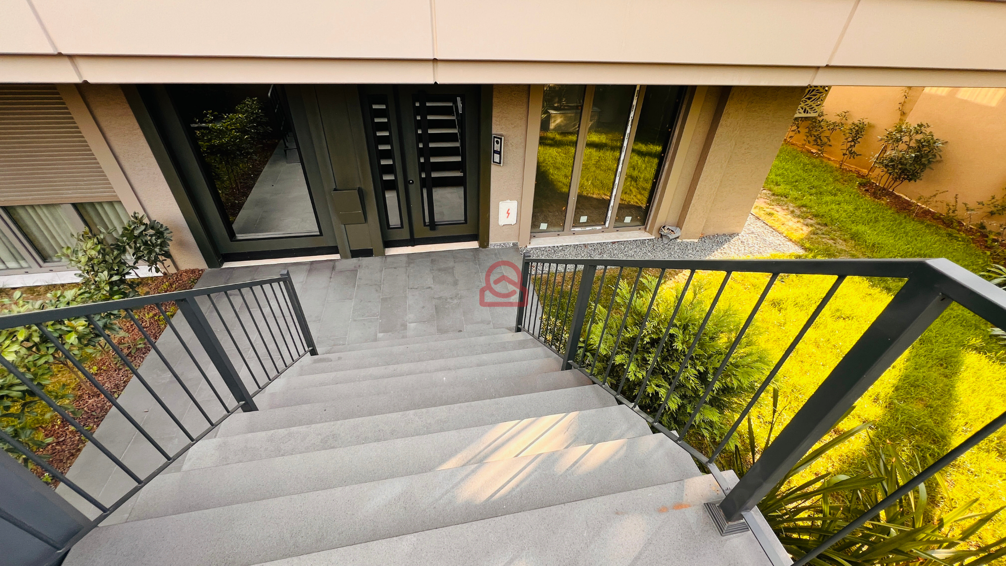 Tam eşyalı sıfır bina bahçe katı daire 5