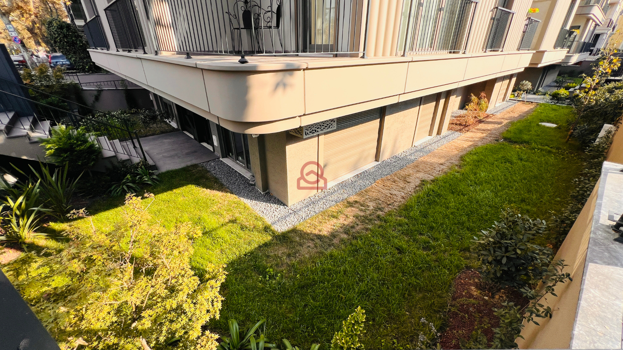 Tam eşyalı sıfır bina bahçe katı daire 8